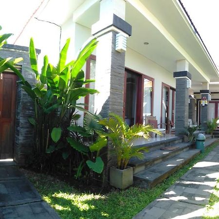 Guest House Reisya Nusa Dua  Exterior photo