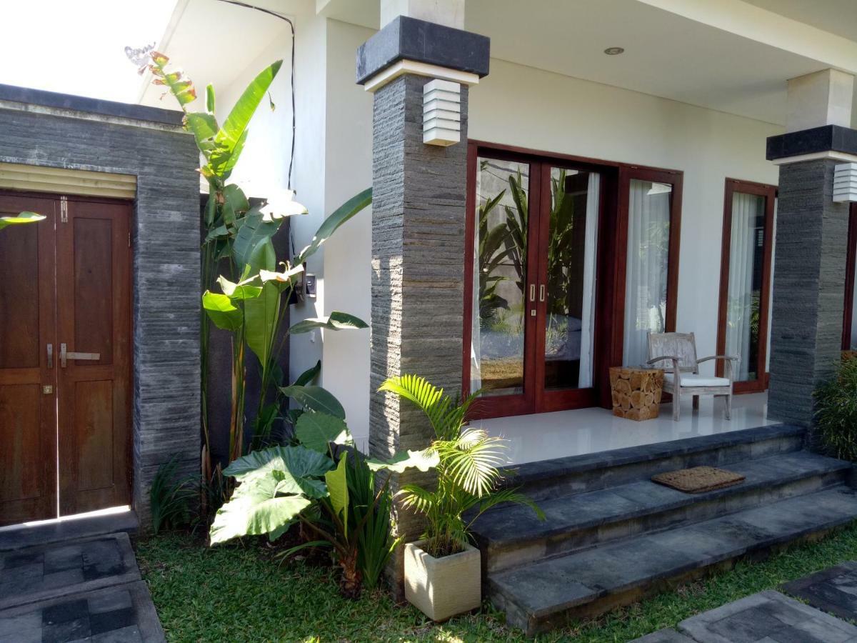 Guest House Reisya Nusa Dua  Exterior photo