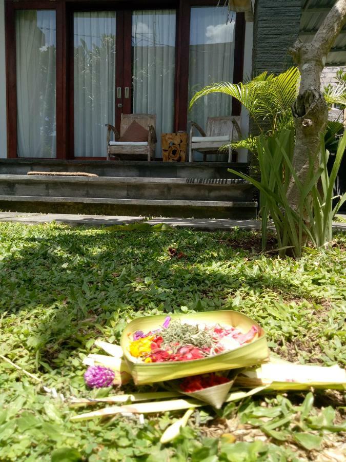 Guest House Reisya Nusa Dua  Exterior photo